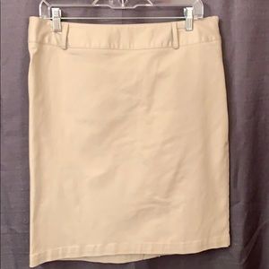 ✔️Apt 9 khaki color skirt